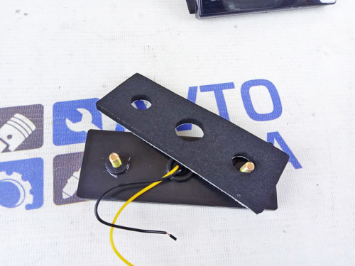 Светодиодные повторители поворота BRONTO на Нива 4х4