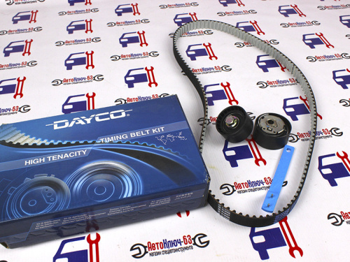 Комплект ГРМ Лада Приора 16 клапанов ремень и ролики DAYCO KTB944 в интернет-магазине avtofirma63.ru 
