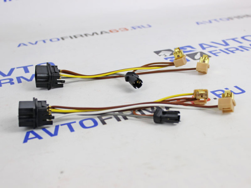 Разъем в фару BOSCH для ВАЗ 2110-2112