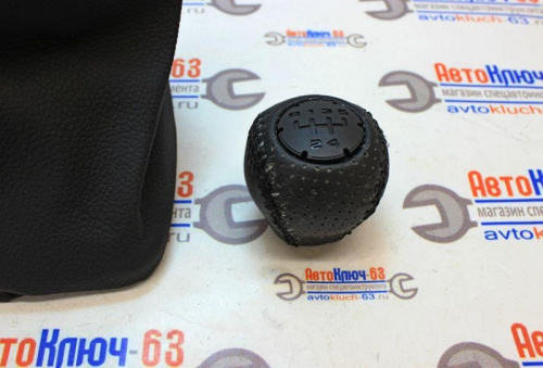 Ручка КПП Калина перфорированная кожа