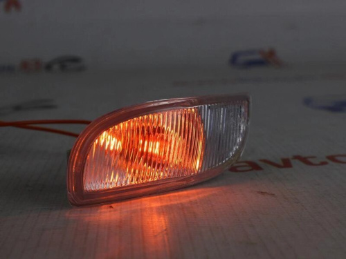 Повторитель поворота в зеркало Рено Логан, Сандеро, Дастер в интернет-магазине avtofirma63.ru 