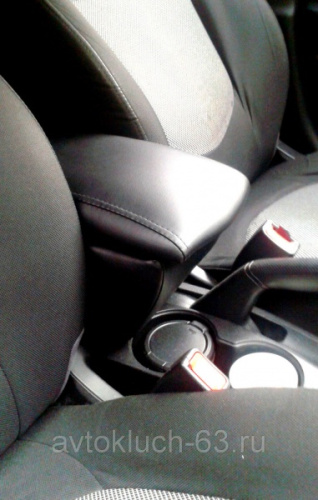 Подлокотник Hyundai Solaris мягкий черный Azard