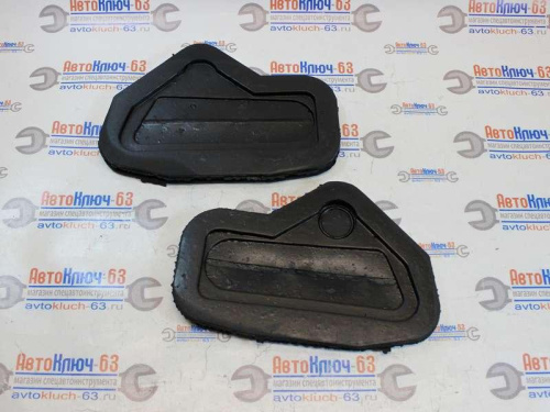 Грязезащитные заглушки проема рулевых тяг на Лада Гранта в интернет-магазине avtofirma63.ru 