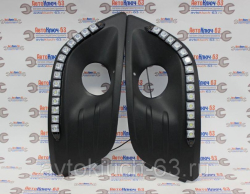 Рамки ПТФ с диодными ходовыми огнями для Лада Ларгус