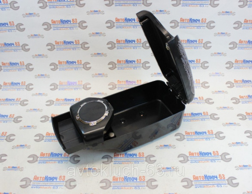 Подлокотник универсальный пластик, на магнитах