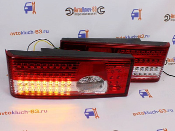 Задние фонари диодные для ВАЗ 2108-2114 красные с бегающим поворотником