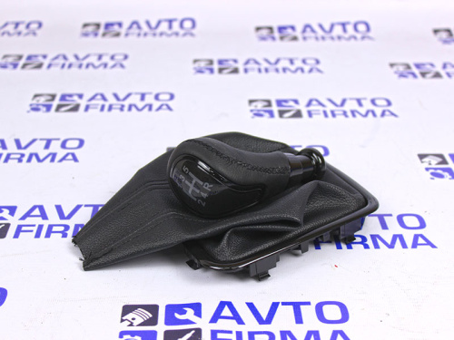 Ручка КПП на Лада Калина 2, Гранта с кулисой в стиле Веста с чехлом рамка хром Sal-Man