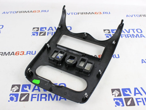 Центральная консоль панели приборов 1DIN Лада Ларгус Серебристый