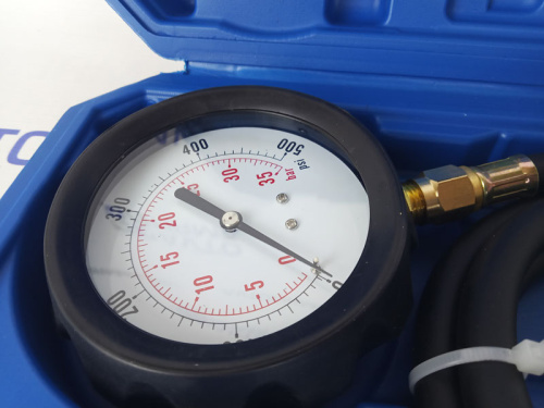 Измеритель давления масла в двигателе универсальный, 12 предметов в интернет-магазине avtofirma63.ru 