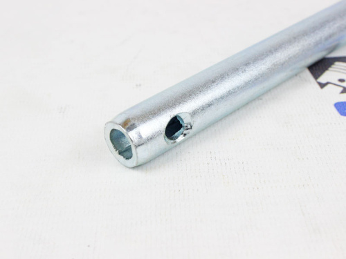 Ключ свечной 16 мм с магнитом в интернет-магазине avtofirma63.ru 