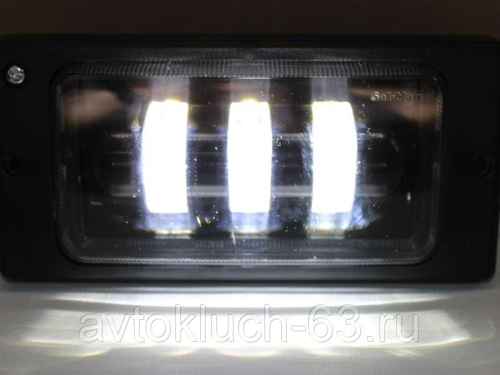 Противотуманные фары на ВАЗ 2110-2112, 2113-2115, 2123 3 линзы Sal-Man 40W