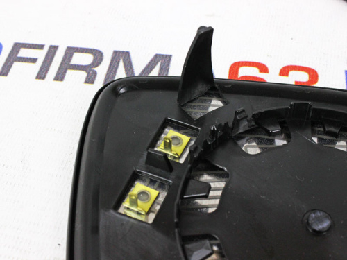 Комплект зеркальных элементов для Лада Ларгус и Икс Рей в интернет-магазине avtofirma63.ru 