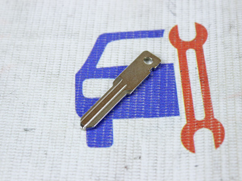 Заготовка ключа зажигания для пульта дистанционного управления Ларгус в интернет-магазине avtofirma63.ru 