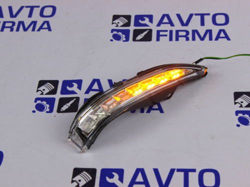 Повторитель поворота в боковые зеркала Веста аналог в интернет-магазине avtofirma63.ru 