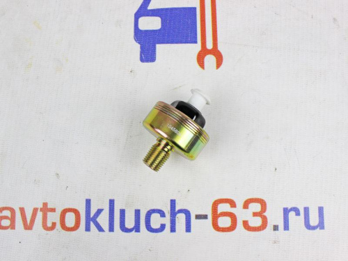 Датчик детонации старого образца GM на ВАЗ 2110-12