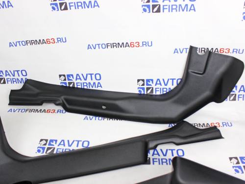 Накладки на ковролин Рено Логан с 2014 г.в.