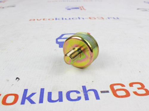 Датчик детонации старого образца GM на ВАЗ 2110-12