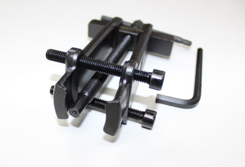 Съемник 2-х лапый передвижной на траверсе с фиксатором 100 мм АвтоDело. в интернет-магазине avtofirma63.ru 