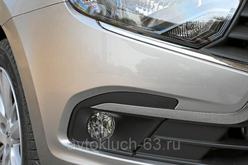 Рамки противотуманных фар в передний бампер на Лада Гранта FL