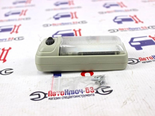 Плафон освещения салона с кнопкой на ВАЗ 2110-12