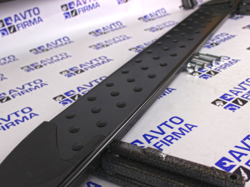 Пороги Бумер алюминиевые с резинкой для а/м 2121 Урбан Техносфера в интернет-магазине avtofirma63.ru 