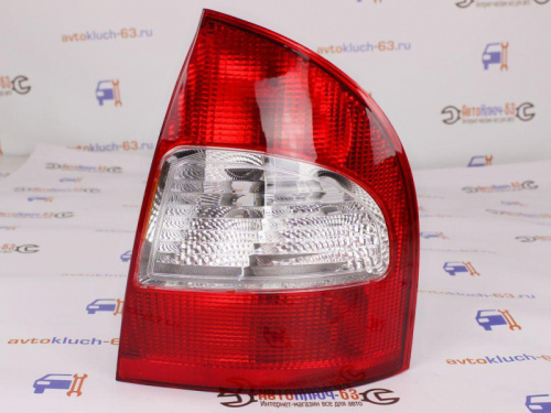 Корпус фонаря правый Лада Калина 1118 седан ДААЗ