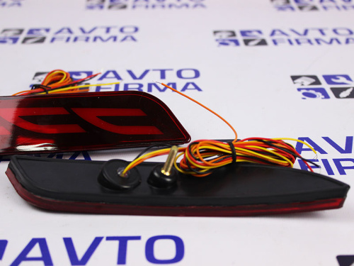 Светодиодные катафоты заглушки заднего бампера Приора 2