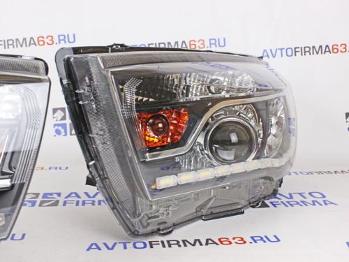 Тюнинг фары Лада Веста с БИ линзами ДХО и Led повторителями в стиле Лексус