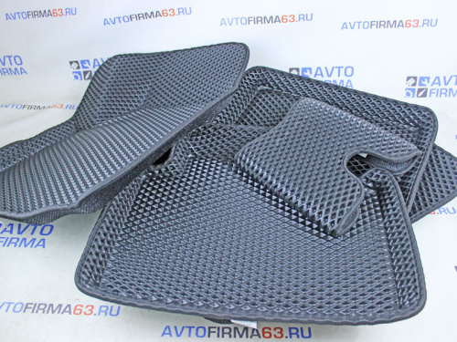 Формованные коврики EVA 3D Boratex оригинал в салон на Лада Нива 4х4 Урбан 3 дверная