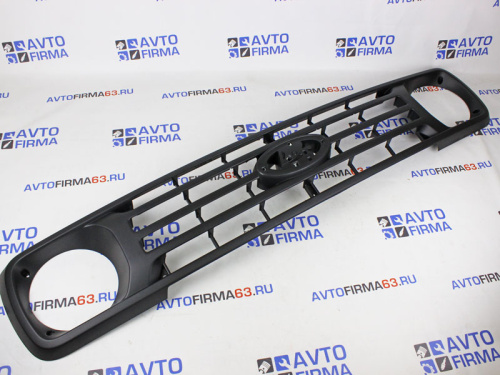 Решетка радиатора Урбан с эмблемой на ВАЗ 2121, 2131 заводская в интернет-магазине avtofirma63.ru 