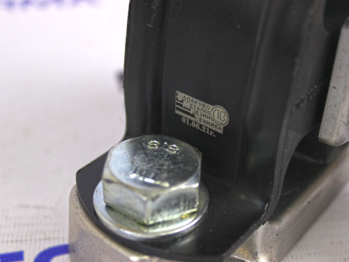 Опора двигателя Лада Веста - усиленная, правая в интернет-магазине avtofirma63.ru 