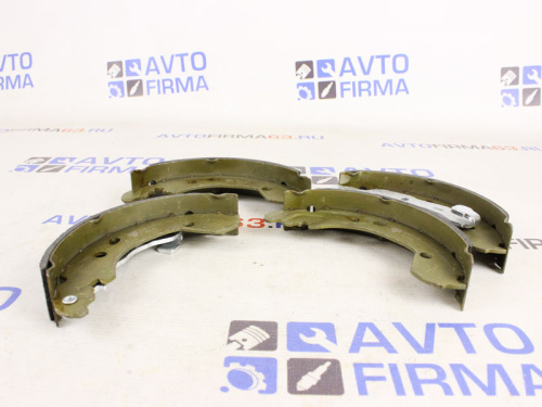 Задние тормозные колодки Pilenga на Лада Веста в интернет-магазине avtofirma63.ru 