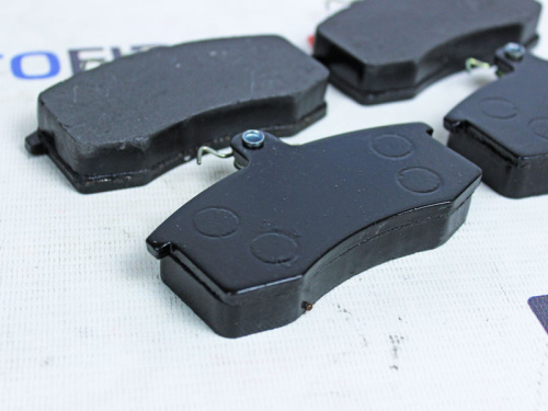 Колодки переднего тормоза, зеленые, оригинал для а/м 2108, 2110, Ferodo в интернет-магазине avtofirma63.ru 