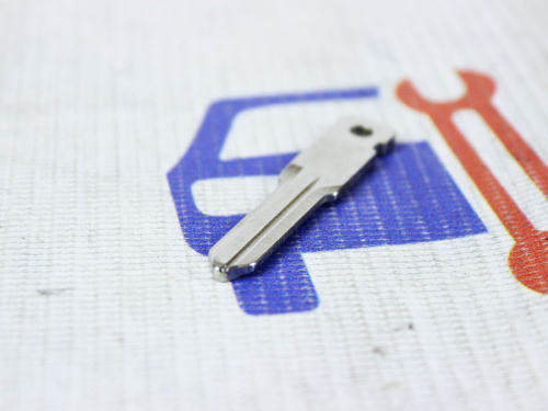 Заготовка ключа зажигания для пульта дистанционного управления Ларгус в интернет-магазине avtofirma63.ru 