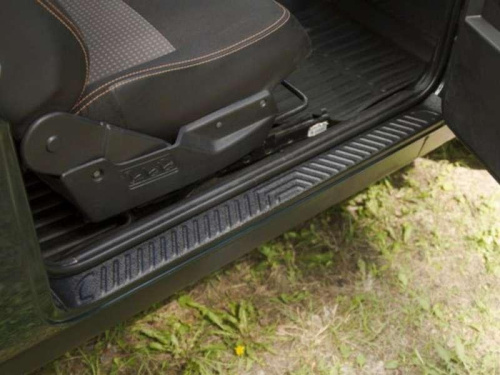 Накладки в проем дверей Нива 3-дверная в интернет-магазине avtofirma63.ru 