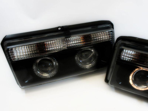 Фары альтернативные с линзами и Led глазками для а/м 2104-2107