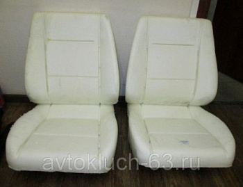 Штатное пенолитье на Лада Приора 2