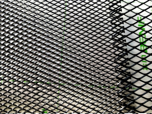 Алюминиевая сетка черная 1000х500 мм, мелкая ячейка (5х10 мм), 1266 в интернет-магазине avtofirma63.ru 