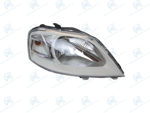 Тюнинг фары Лада Ларгус с окрашенными в цвет масками отражателей