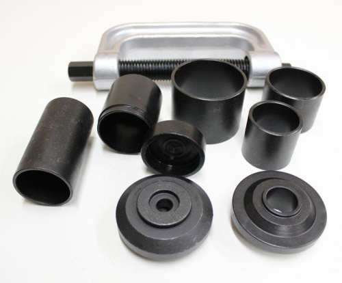 Съёмник универсальный для замены сайлентблоков со струбциной в интернет-магазине avtofirma63.ru 