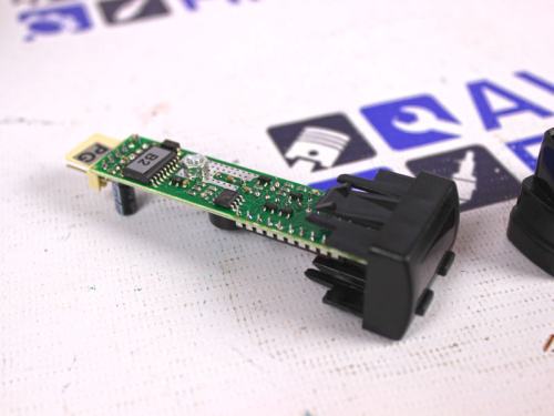 Бортовой компьютер X1-G для а/м 2170-72, 2180-81, 2190-94, Штат