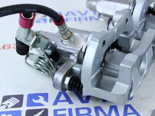 Задние дисковые тормоза R13, вентилируемые с проточками и перфорацией для а/м 2110-13, Дизайн Сервис ЕвроСпорт в интернет-магазине avtofirma63.ru 