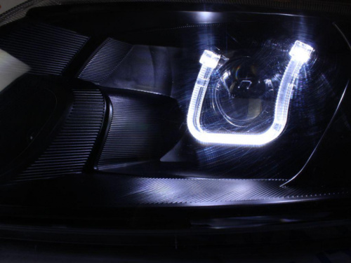 Тюнинг фары Гранта Лексус с Би линзой черной маской