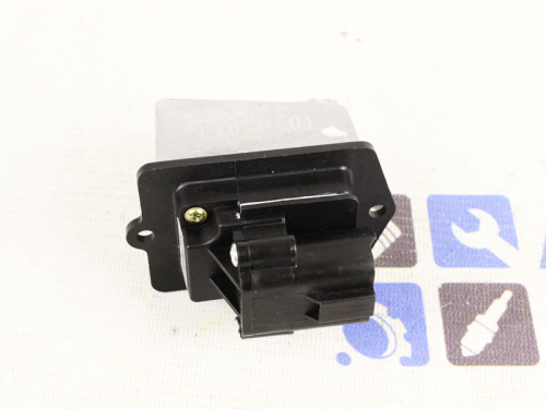 Резистор электронного вентилятора отопителя под кондиционер Panasonic для Приора в интернет-магазине avtofirma63.ru 