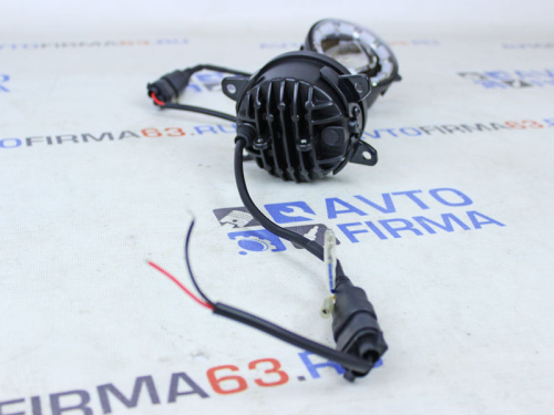 Противотуманные фары на Лада Веста 4 линзы с ДХО и поворотником