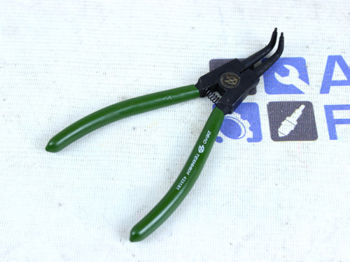 Съемник наружных стопорных колец загнутый 180 мм Дело Техники в интернет-магазине avtofirma63.ru 