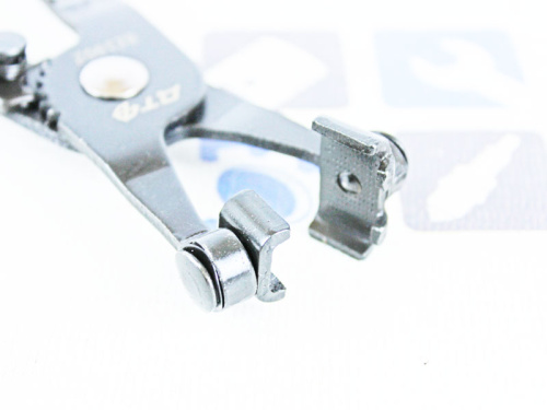 Клещи для самозажимных хомутов 821002 Дело Техники в интернет-магазине avtofirma63.ru 