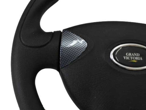Руль Grand Victoria со вставками карбон на Лада Нива 4x4