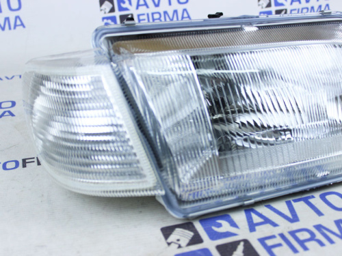 Фара правая с белым указателем поворота на для а/м 2114 BOCSH