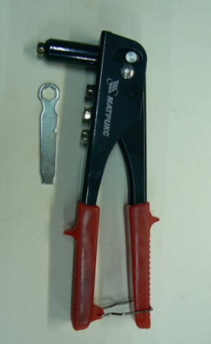 Заклепочник 225 мм 40515 MATRIX в интернет-магазине avtofirma63.ru 